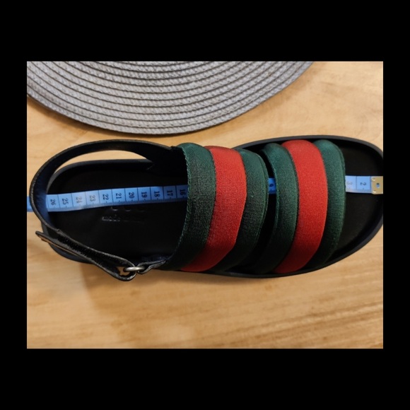 Gucci sandals - Picture 6 of 17
